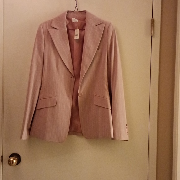 Suzy Shier Blazer - Picture 1 of 8